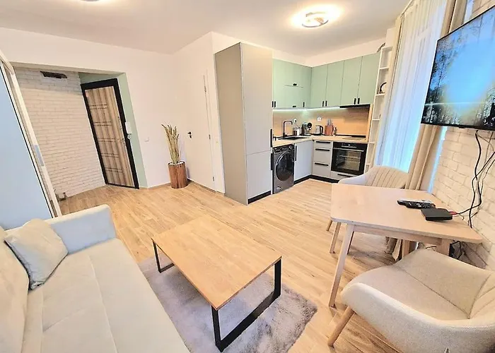 Апартамент Flora Варна