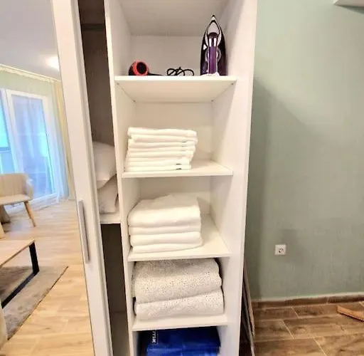 Flora Апартамент